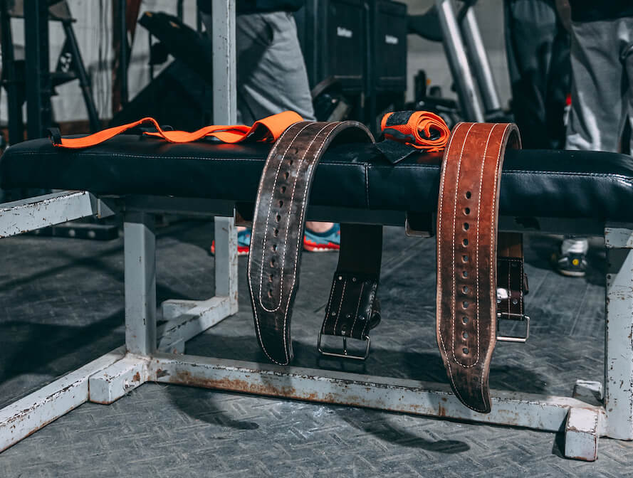 How to Use a Lifting Belt the Right Way w/ CoryG | MAX EFFORT MUSCLE S ...