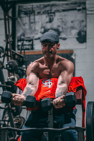 Preacher Curl Rep Progression: The Arm Finisher You Need | MAX EFFORT MUSCLE SUPERSETS